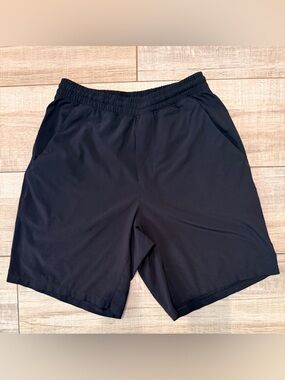 Lululemon Men's Black 10" Linerless Workout Shorts - Medium